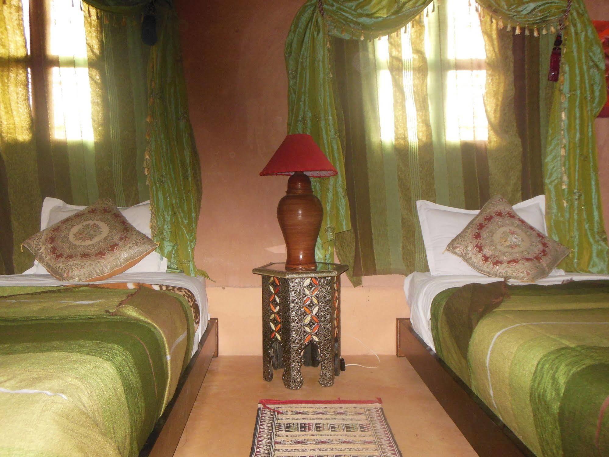 Kasbah Du Peintre Bed & Breakfast Аит Бен Хаду Екстериор снимка